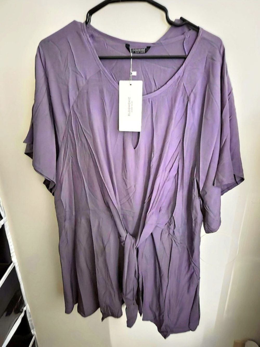 BloomChic dusty purple, short-sleeve top with a knot-front tie NWT